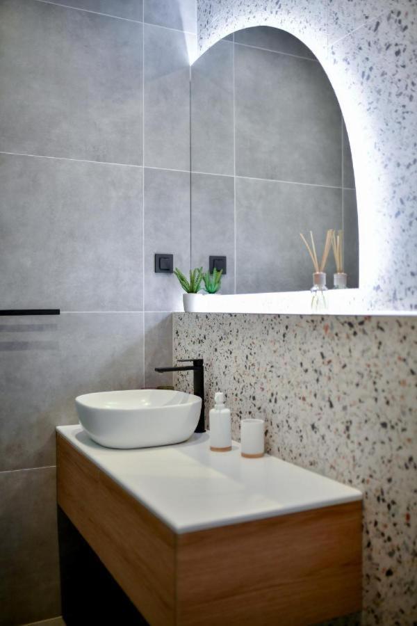Maris Accommodation By Belmont Realty ザダル エクステリア 写真